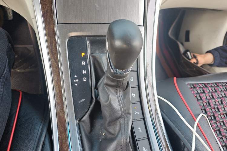 Used Roewe e950 2016 1.4T Luxury Edition