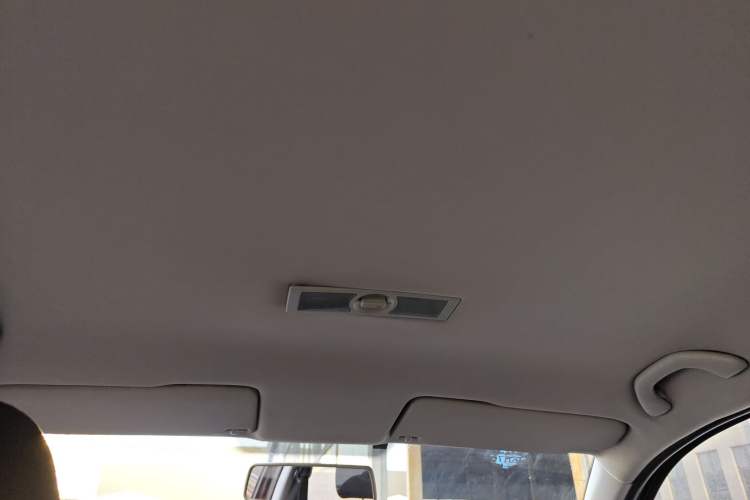 Used Volkswagen Lavida 2013 Revised Classic 1.6L Automatic Fashion Edition