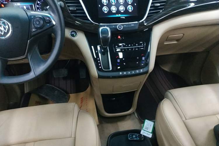 Used Buick GL8 2018 ES 28T Luxury Model China VI Standard