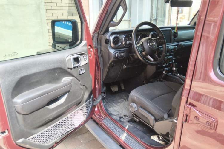 Used Jeep Gladiator 