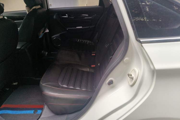 Used FORTHING Joyear S50 2017 2.0L Manual Luxury Version