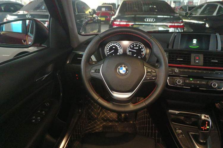 Used BMW 1 Series (Import) 2018 118i Sport Design Package
