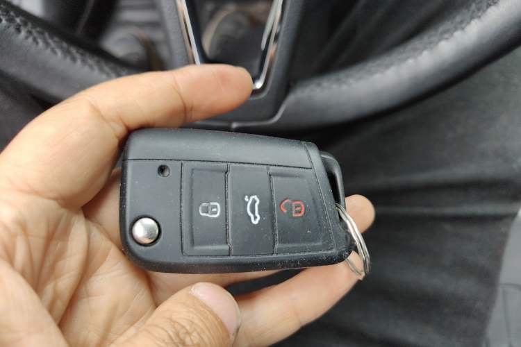 Used Skoda Octavia 2016 1.6L Automatic Front-Wheel Drive Model
