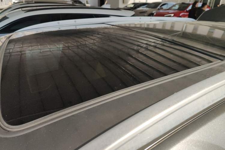 Used Cadillac XT5 2016 28T 4x4 Platinum Edition
