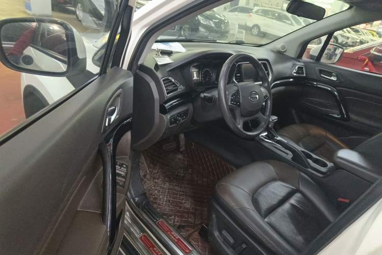 Used GAC Trumpchi GS4 2015 200T G-DCT Luxury Edition
