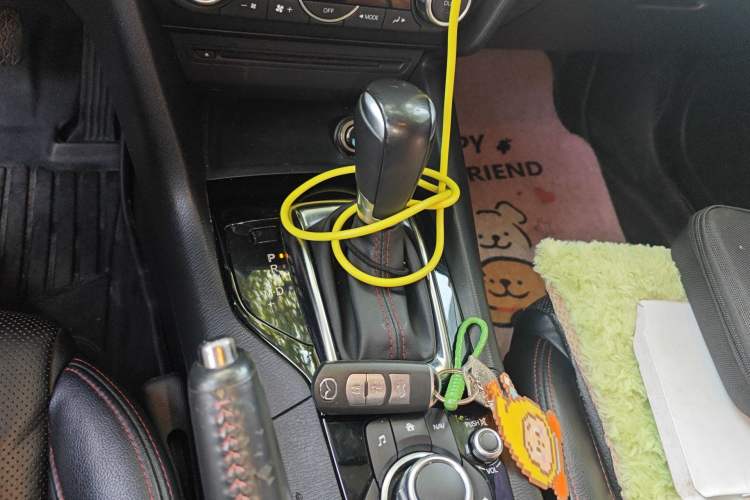 Used Mazda 3 Axela 2016 Sedan 2.0L Automatic Sport Model
