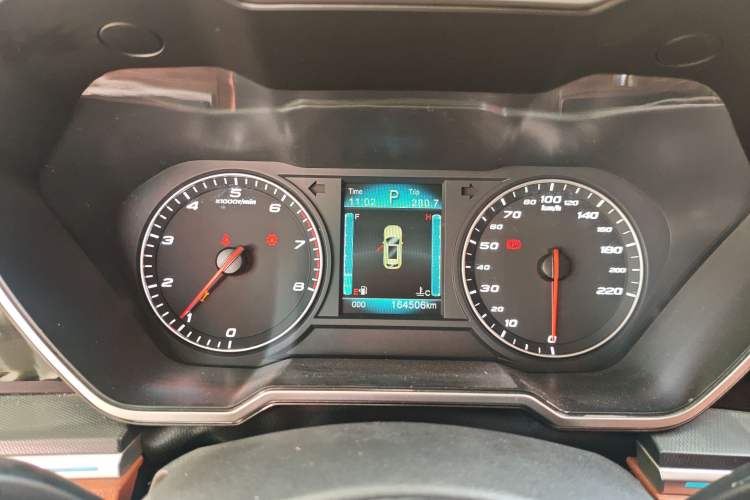 Used Zotye T700 2017 1.8T Dual-Clutch Luxury Model
