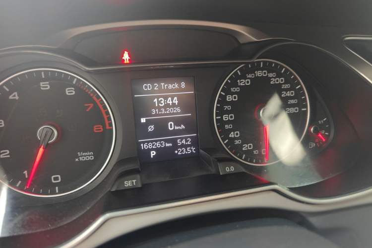 Used Audi A4L 2016 35 TFSI Collection Edition S line Comfort Model
