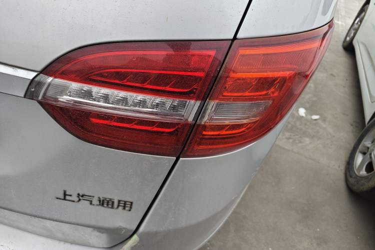 Used Buick GL8 2017 25S Comfort Version China V Standard