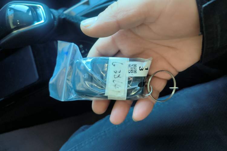 Used Toyota Camry 2026 Model Dual-Engine 2.0HXS Sport Plus Edition
