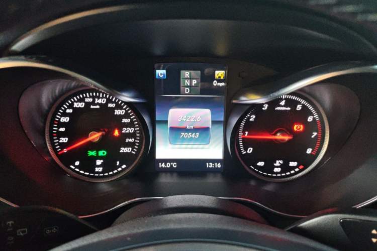 Used Mercedes-Benz GLC 2018 GLC 260 4MATIC Luxury Model