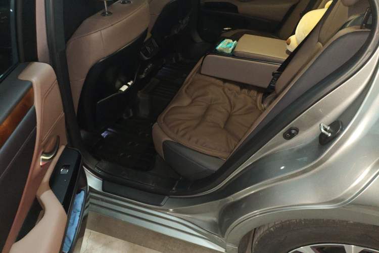 Used Lexus ES 2022 200 Luxury Edition
