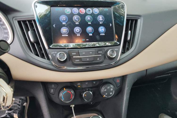 Used Chevrolet Monza 2020 320 Automatic Enjoyment Edition Audio And AC Panel