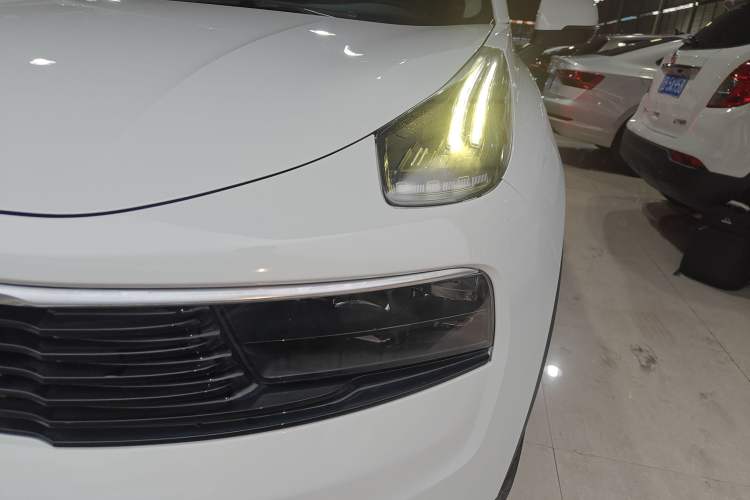 Used Lynk & Co 01 2017 2.0T Two-Wheel Drive Pro Edition
