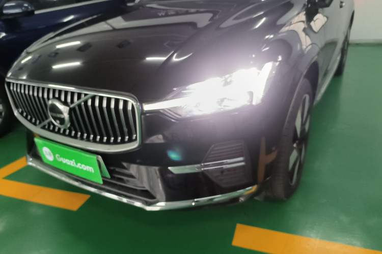 Used Volvo XC60 New Energy 2024 T8 Plug-in Hybrid Long-Range All-Wheel Drive Smart Luxury Edition