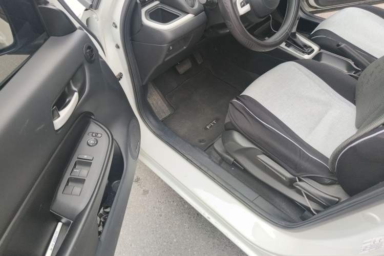 Used Honda Fit 2021 1.5L CVT Trend Edition

