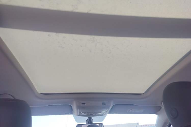 Used Volkswagen Tharu 2022 280TSI Two-Wheel-Drive Luxury Edition