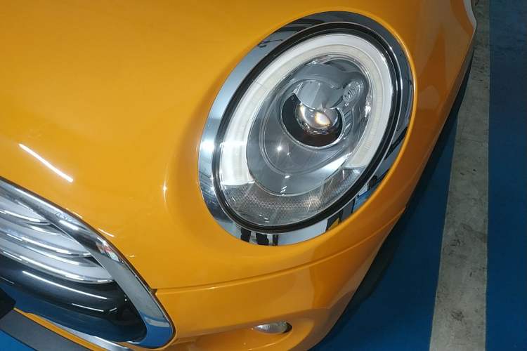 Used MINI MINI 2016 1.5T COOPER Avant-Garde