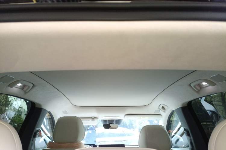 Used Hyptec HT 2023 670 Rear-Drive Ultra-High Voltage Version Headliner