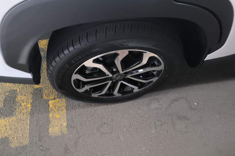 Used Toyota FRONTLANDER 2023 2.0L Smart Electric Hybrid Dual-Engine Luxury Edition