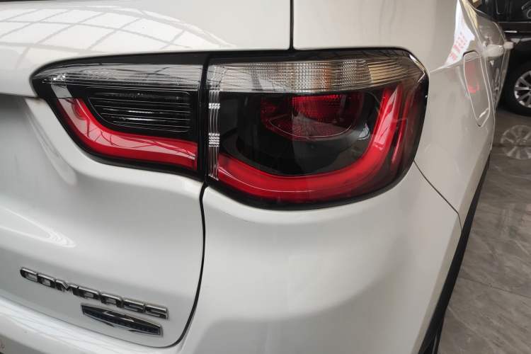 Used Jeep Compass 2017 200T Automatic Family Edition