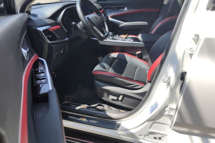 Used SOL X8 2021 300T DCT Leading Smart Connectivity Version 7 Seats Driver Seat