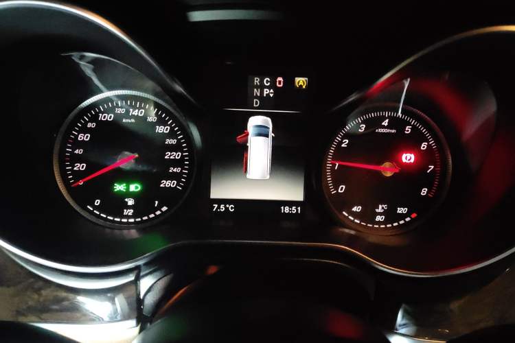 Used Mercedes-Benz V-Class 2018 V 260 L Prestige Extended Version China VI