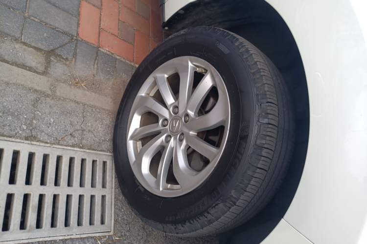 Used Acura RDX 2013 3.0L Two-Wheel Drive Elite Edition Exterior 7