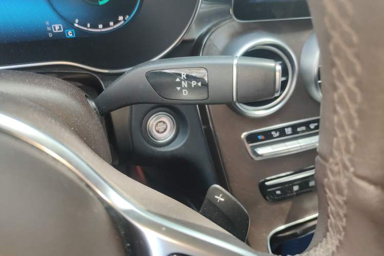 Used Mercedes-Benz GLC 2022 Second Facelift GLC 260 L 4MATIC Luxury Edition
