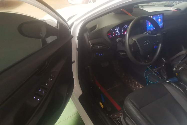 Used Hyundai Celesta 2020 1.6L Automatic GL Enjoyable Edition