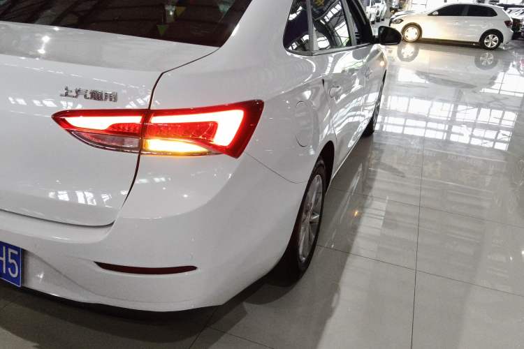 Used Buick GT 2019 15T Dual-Clutch Advanced Version China VI Standard Right Rear Taillight