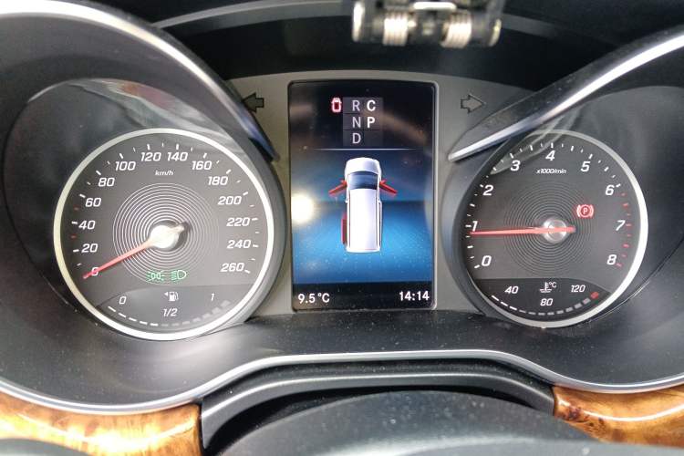 Used Mercedes-Benz Vito 2021 2.0T Business Version 7 Seats
