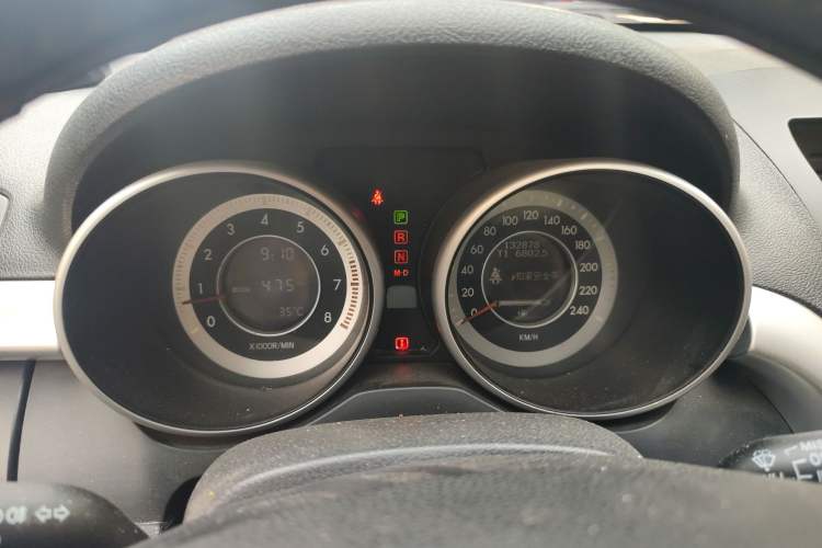 Used Bestune X80 2013 2.0L automatic comfort version