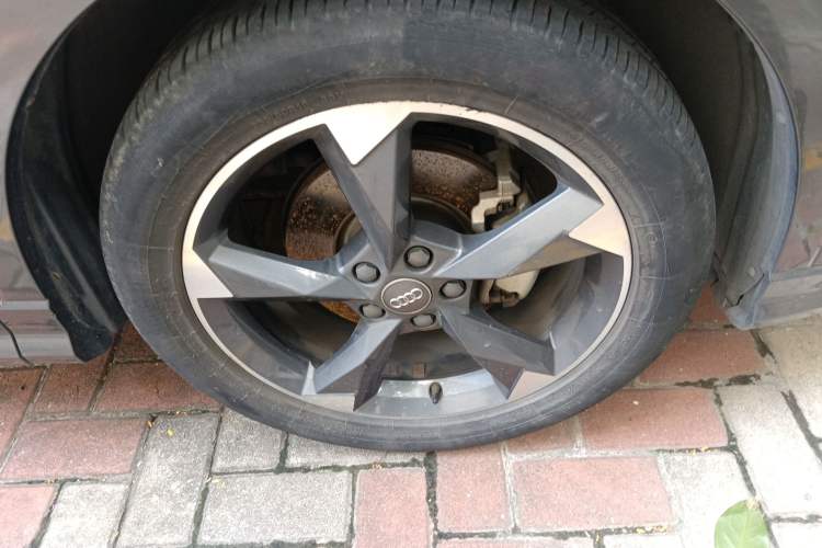 Used Audi Q3 2020 35 TFSI Fashion Dynamic Model
