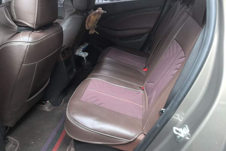 Used Buick Envision 2017 20T Two-Wheel Drive Elite Version Left Rear Seat