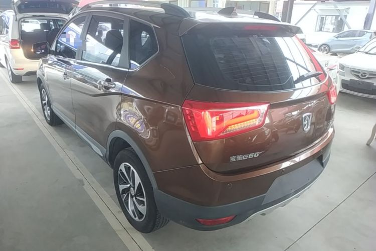 Used Baojun 560 2015 1.8L manual luxury version