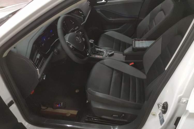 Used Volkswagen Sagitar 2022 280TSI DSG Flyover Edition