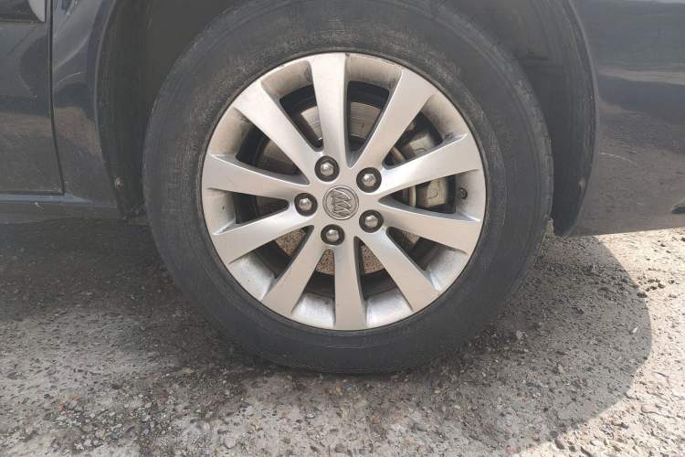 Used Buick GL8 2014 2.4L Comfort Edition