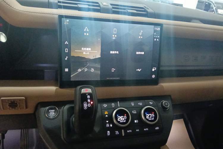 Used Land Rover Defender 2025 110 3.0T P400 – Dynamic HSE