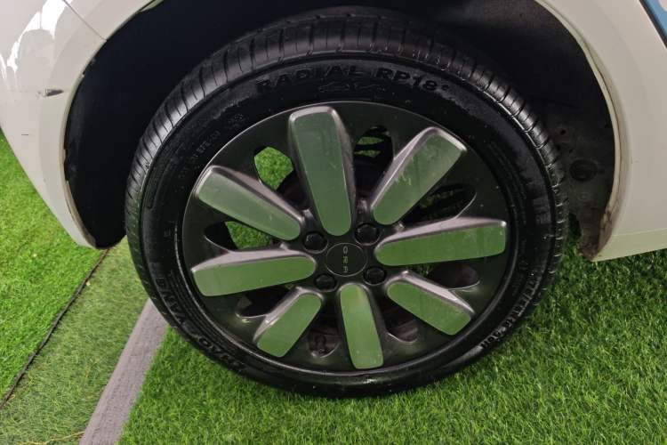 Used ORA Black Cat 2019 351 km Family Edition