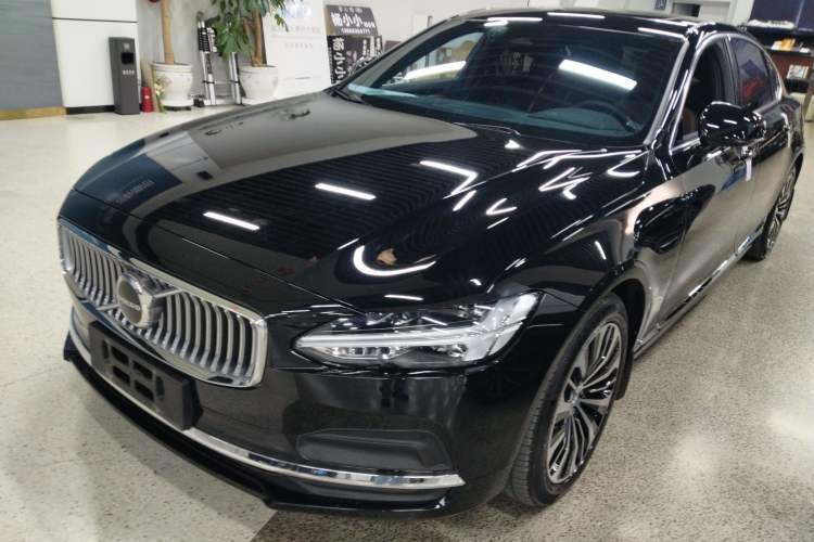 Used Volvo S90 2024 B5 Zhiyi Luxury Edition