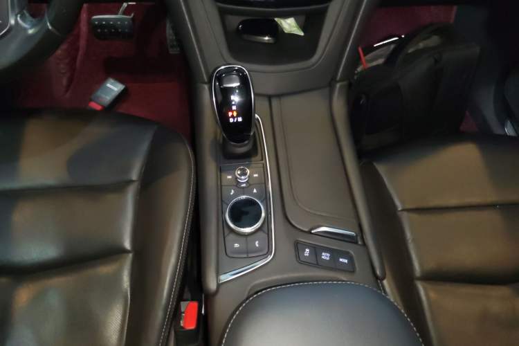 Used Cadillac XT5 2020 28T Luxury Version
