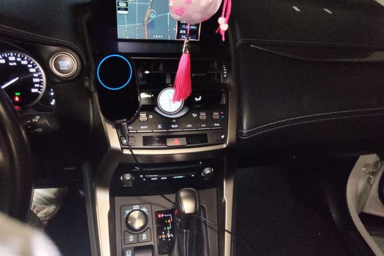 Used Lexus NX 2020 200 All-Wheel Drive Fēngshàng Version China VI Standard Audio And AC Panel