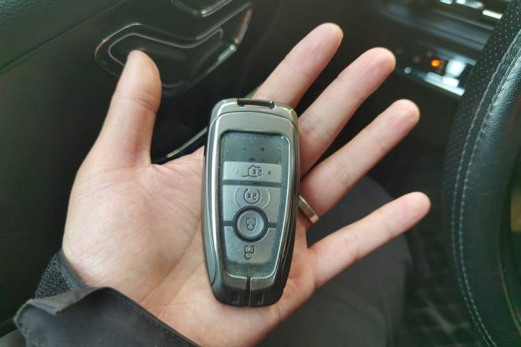 Used Lincoln Corsair 2022 2.0T Two-Wheel Drive Deluxe Edition