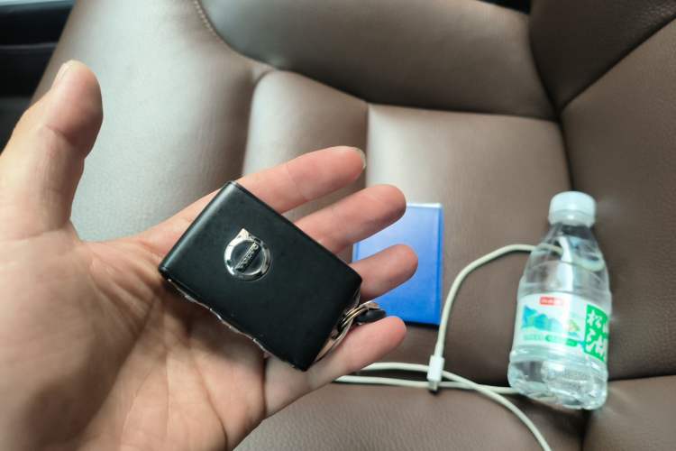 Used Volvo S90 New Energy 2020 T8 e-Drive Hybrid – Zhiyi Luxury Edition Vehicle Key