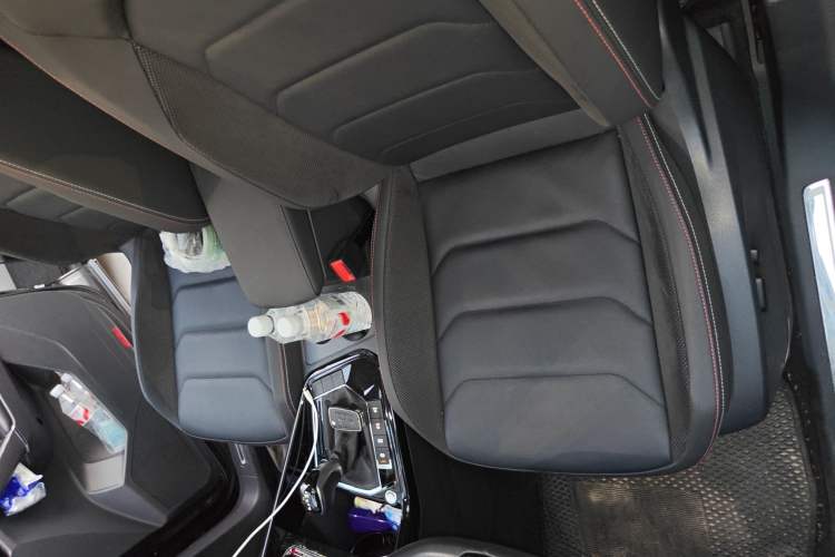 Used Volkswagen Tayron 2021 280TSI Two-Wheel Drive Luxury Smart Connectivity Version
