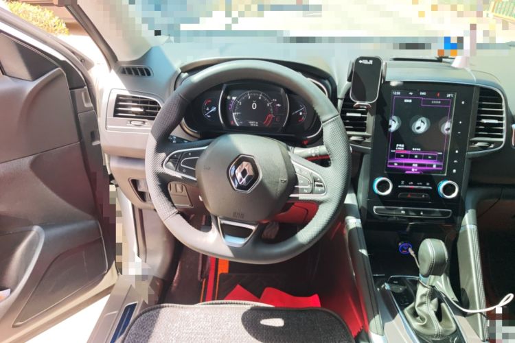 Used Renault Koleos 2017 2.0L Two-Wheel Drive Luxury Edition Steering Wheel