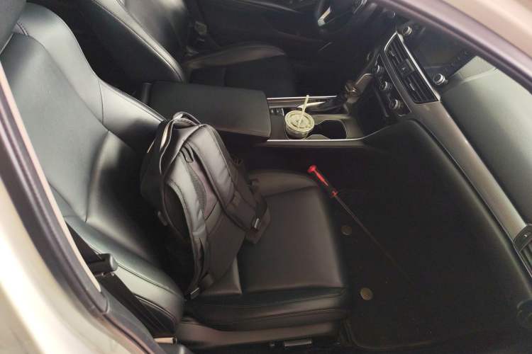 Used Honda Accord 2018 260TURBO Prestige Edition China VI Right Front Seat