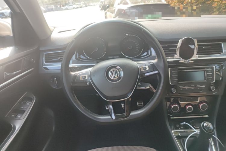 Used Volkswagen C-TREK 2018 1.5L Manual Comfort Model Steering Wheel