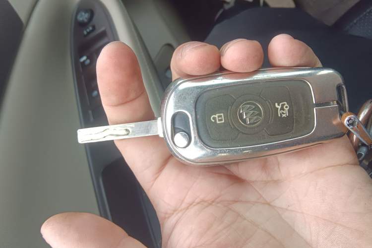 Used Buick Verano 2017 Sedan 15S Automatic Leading Model